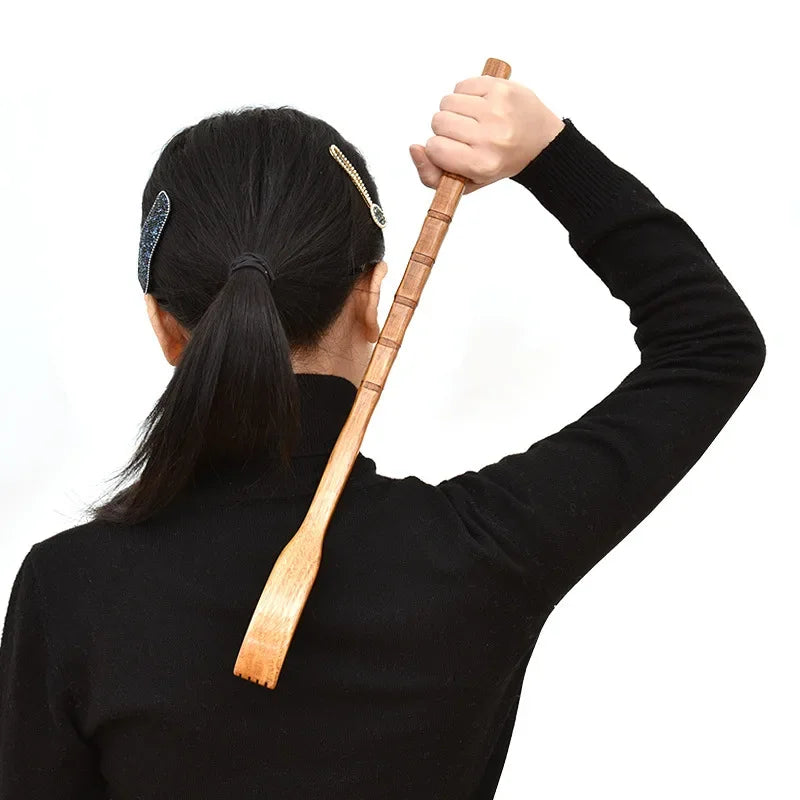 Grattoir de Dos en Bois à Long Manche - Masseur Corporel